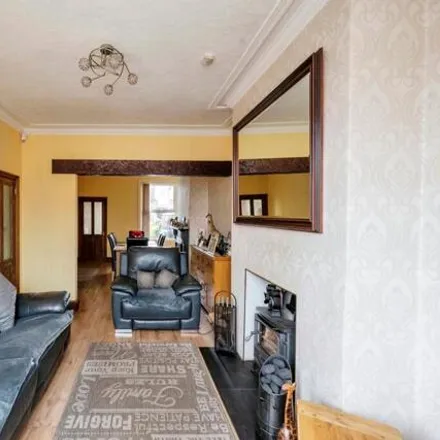 Image 3 - Whitburn Road, Doncaster, South Yorkshire, N/a - Townhouse for sale