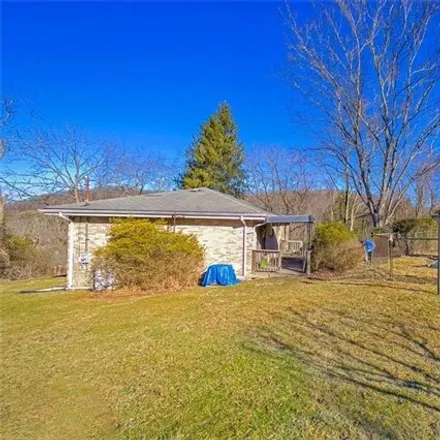 Image 7 - 5571 Edwards Road, Murrysville, PA 15668, USA - House for sale