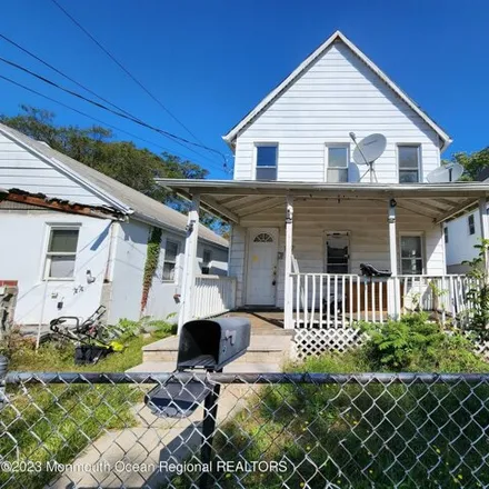 Buy this 3 bed house on 139 Seeley Avenue in Keansburg, NJ 07734