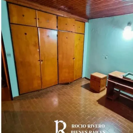 Buy this 4 bed house on Avenida 9 de Julio 3165 in Villa Jardín, Resistencia
