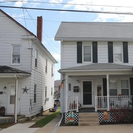 Buy this 2 bed house on West Fifth Street in Lewistown, PA 17044