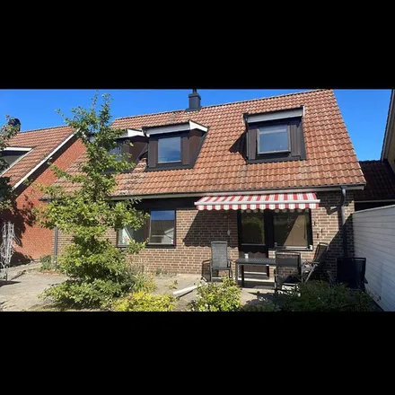 Rent this 6 bed apartment on Syster Hannas väg in 231 32 Trelleborgs kommun, Sweden