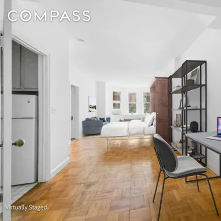 Image 3 - 36 East 69th Street, New York, NY 10065, USA - Townhouse for sale