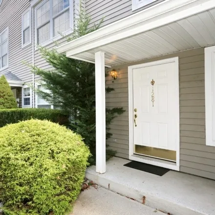 Buy this 3 bed loft on 219 Airmount Road in Cragmere, Mahwah