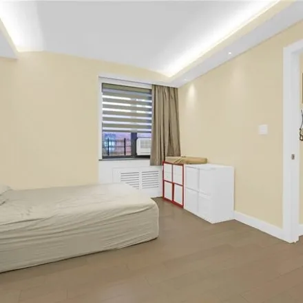 Image 6 - 25-40 Union Street, New York, NY 11354, USA - Apartment for sale