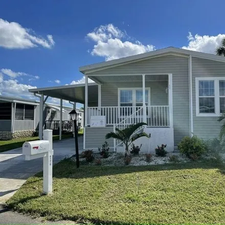 Buy this studio apartment on 325 Waddell Street in Melbourne, FL 32901