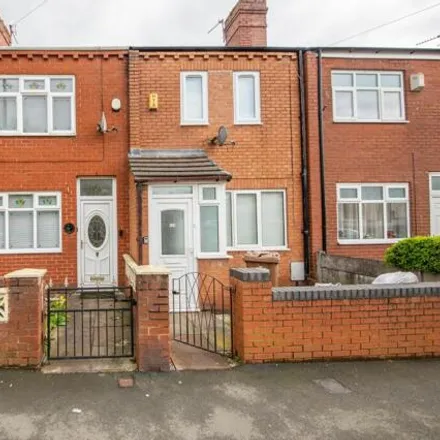 Buy this 2 bed townhouse on Derbyshire Hill Road in St Helens, WA9 2LL