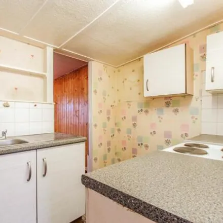 Image 7 - Hawkesbury Road, Canvey Island, SS8 0EY, United Kingdom - House for sale