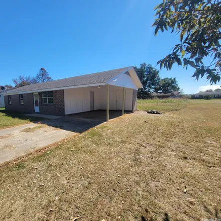 Buy this 3 bed house on 286 Fruitwood Drive in McGehee, AR 71654