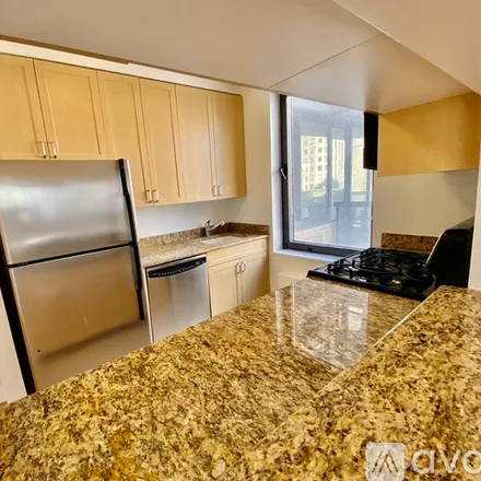 Image 7 - W 48th St, Unit 18P - Apartment for rent