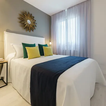 Rent this 3 bed apartment on Calle de Sagasta in 27, 28071 Madrid