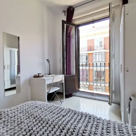 Image 5 - Calle de Atocha, 105, 28012 Madrid, Spain - Apartment for rent