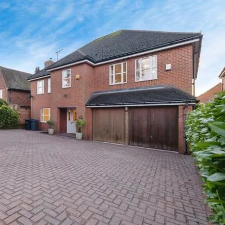 Rent this 5 bed house on 18 St Bernards Road in Wylde Green, B72 1LE