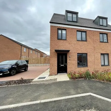 Buy this 3 bed townhouse on unnamed road in Newcastle upon Tyne, NE13 8DA