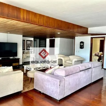 Buy this 4 bed apartment on Sede Estadual do PDT Ceará in Rua Nunes Valente 145, Meireles