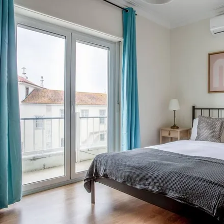Rent this 2 bed apartment on Lisbon