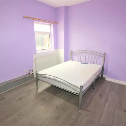 Rent this 1 bed house on Somerby Road in London, IG11 9XH