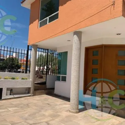 Rent this 3 bed house on Calle Sendero de las Delicias in Delegación Cayetano Rubio, 76060 Querétaro