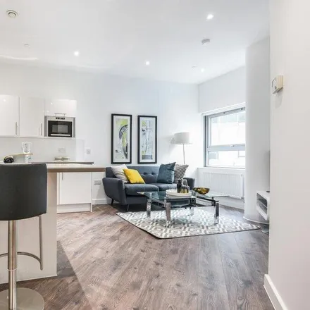 Rent this 2 bed apartment on Delta Point in 35 Wellesley Road, London