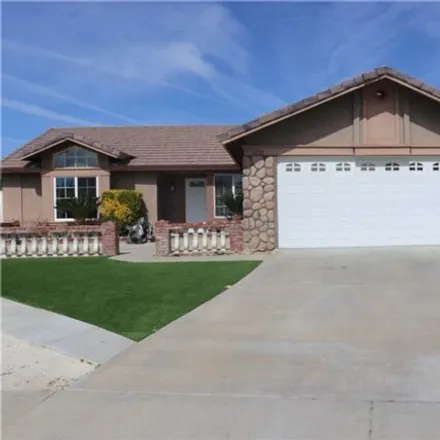 Image 8 - 1201 Onyx Drive, Palmdale, CA 93550, USA - House for rent