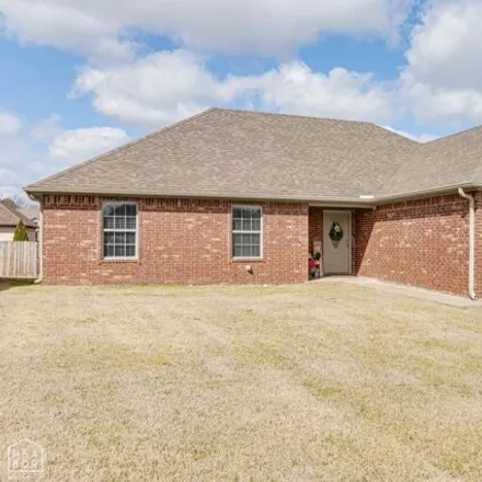 Buy this 3 bed house on unnamed road in Paragould, AR 77245