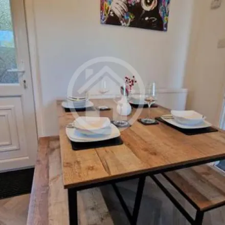 Image 2 - 15 Dyche Street, Manchester, M4 4TG, United Kingdom - Apartment for rent