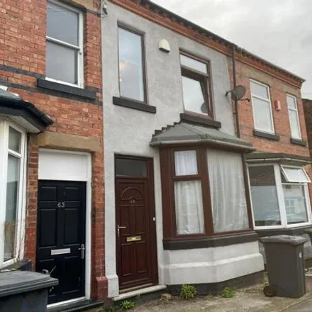 Rent this 3 bed townhouse on 72a Windsor Street in Beeston, NG9 2BW