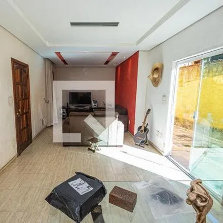 Buy this 3 bed house on Rua 31 in Planalto, Belo Horizonte - MG