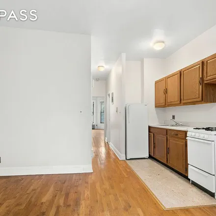 Image 1 - 69 Gates Avenue, New York, NY 11238, USA - Apartment for rent