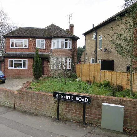 Rent this 6 bed room on 78 Temple Road in Oxford, OX4 2EZ