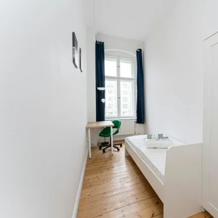 Image 6 - Wisbyer Straße 71, 10439 Berlin, Germany - Room for rent