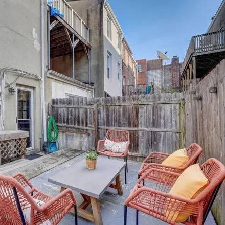 Image 6 - 1616 Naudain Street, Philadelphia, PA 19146, USA - House for sale