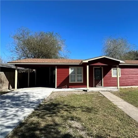 Image 1 - 1302 Hackberry Street, Beeville, TX 78102, USA - House for sale