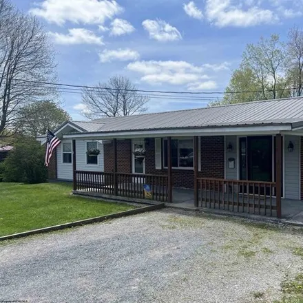 Buy this 3 bed house on 287 Highland Avenue in Terra Alta, Preston County