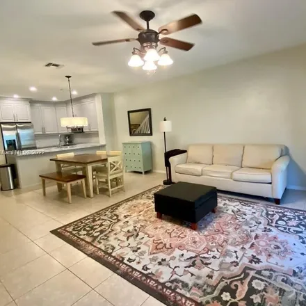 Image 2 - 1105 Southwest 122nd Avenue, Pembroke Pines, FL 33025, USA - Townhouse for rent