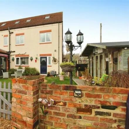 Buy this 5 bed house on unnamed road in Asselby, DN14 7HB
