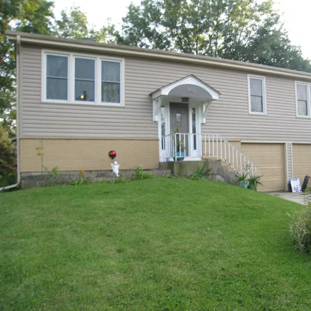 Buy this 3 bed house on 565 Cottonwood Circle in Bolingbrook, IL 60440