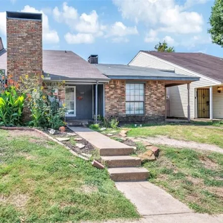 Buy this 3 bed house on 1840 Abshire Ln in Dallas, Texas