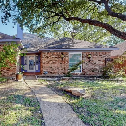 Buy this 3 bed house on 3030 Westforest Drive in Dallas, TX 75229