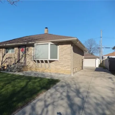 Buy this 3 bed house on 4731 Fairway Drive in Brooklyn, OH 44144