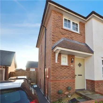 Buy this 3 bed duplex on 16 Stryd Sils Ap Sion in Cardiff, CF15 8HD
