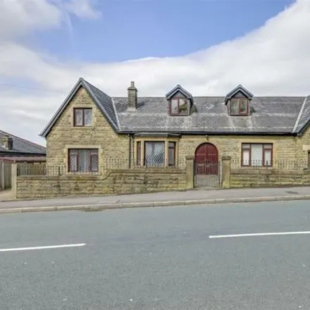 Buy this 5 bed house on Deansgrave in Haslingden, BB4 4BZ
