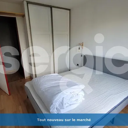 Image 6 - unnamed road, 95800 Cergy, France - Apartment for rent