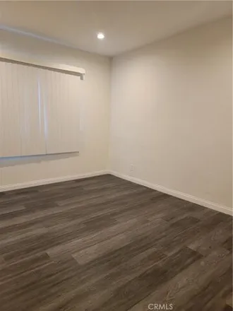 Image 2 - 563 Fischer Street, Glendale, CA 91205, USA - Apartment for rent