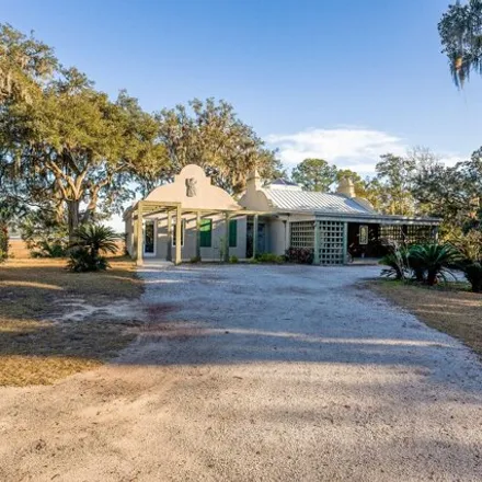 Image 2 - 2199 Pigeon Point Road, Beaufort, SC 29902, USA - House for rent