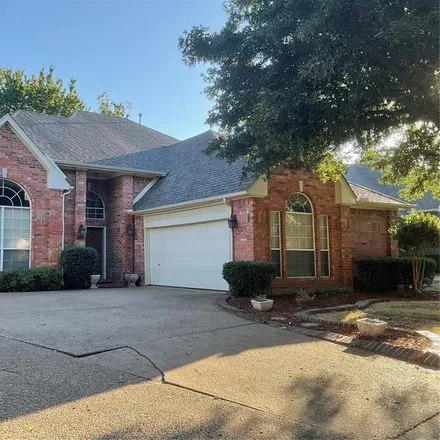 Buy this 4 bed house on 2102 Hunter Place Lane in Arlington, TX 76006