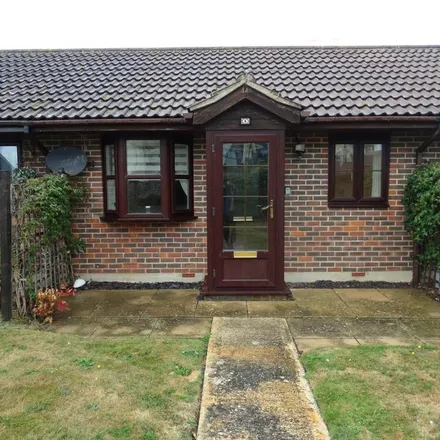 Rent this 1 bed house on Templesheen Road in Middleton-on-Sea, PO22 6JB