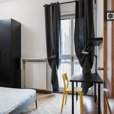 Rent this 7 bed room on Chiesa di San Francesco di Sales in Via della Commenda, 20122 Milan MI