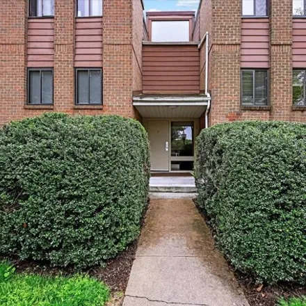 Image 2 - 1811 Snow Meadow Lane, Towson, MD 21209, USA - Condo for sale