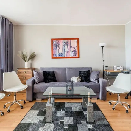 Rent this 4 bed apartment on Roalda Amundsena 1B in 80-288 Gdańsk, Poland